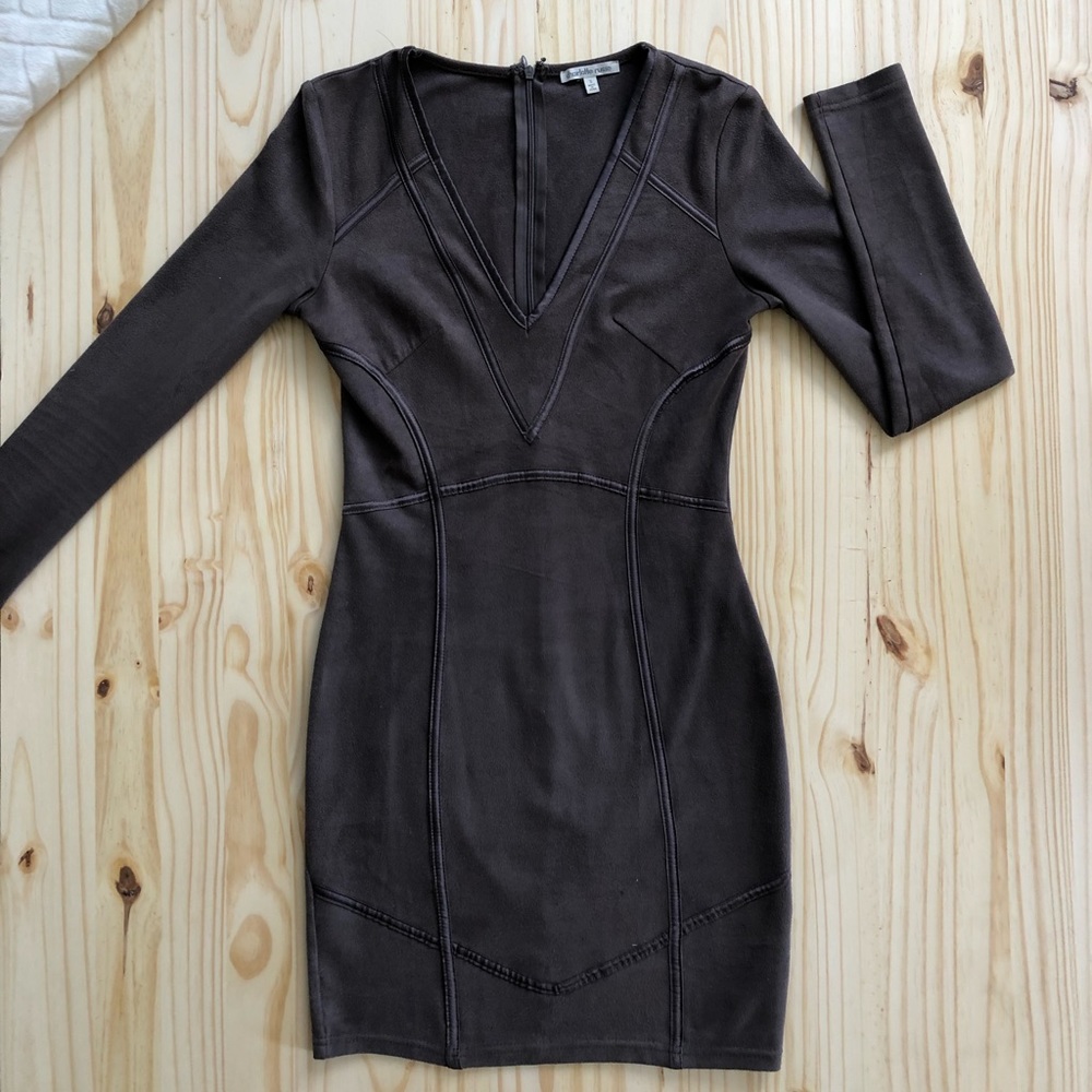 Long sleeve bodycon dress